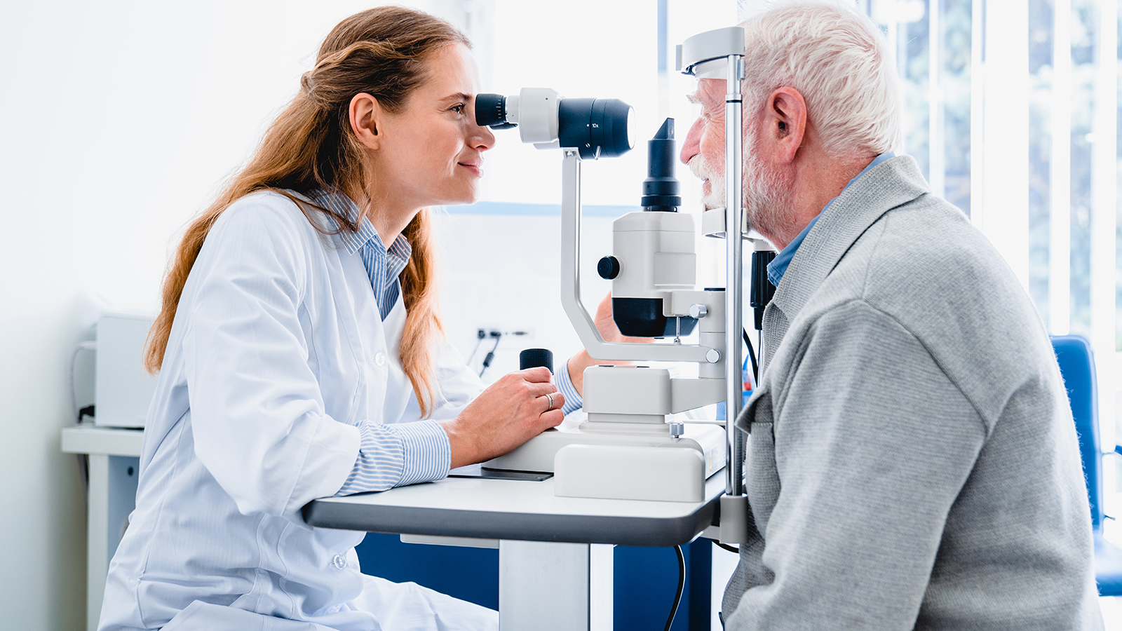 man having his eyes checked for glaucoma