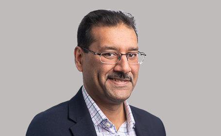 Portrait of Amer  Khan , Consultant Orthopaedic Surgeon