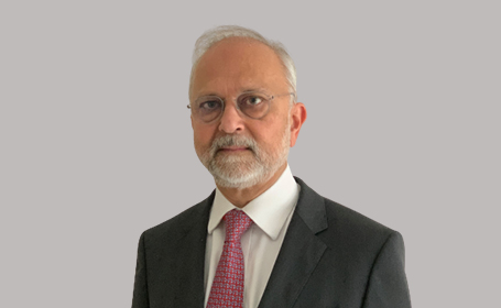 Portrait of Dr Anand Mehta , Consultant Physician