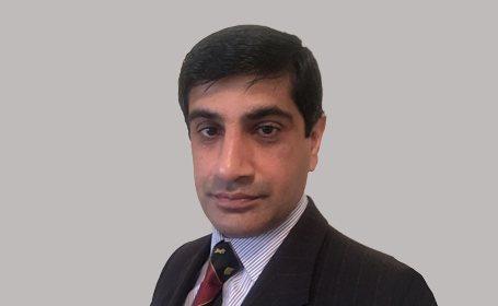 Portrait of Mr Arfan Malhi , Consultant Trauma & Orthopaedic Surgeon