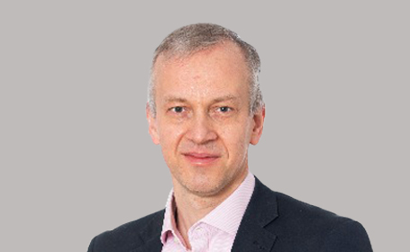 Portrait of Dr Aymer Postgate , Consultant Gastroenterologist & General Physician