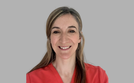 Portrait of Dr Katie Duncan , Consultant Dermatologist and Consultant Paediatric Dermatologist