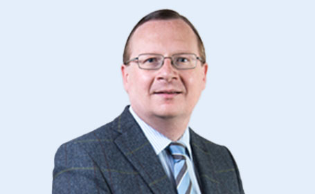 Portrait of Mr David F Lawrie , Consultant Orthopaedic Surgeon