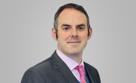 Portrait of Mr James Walkden , Consultant Neurosurgeon