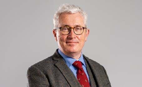 Portrait of Mr James Bidwell , Consultant Orthopaedic Surgeon