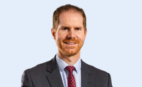 Portrait of Mr Scott Barker , Consultant Trauma and Orthopaedic Surgeon