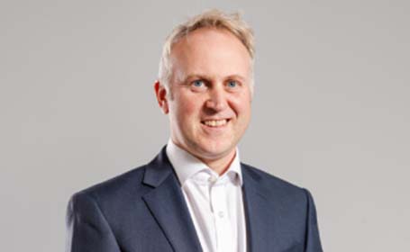 Portrait of Mr Steven Hamilton , Consultant Orthopaedic & Trauma Surgeon