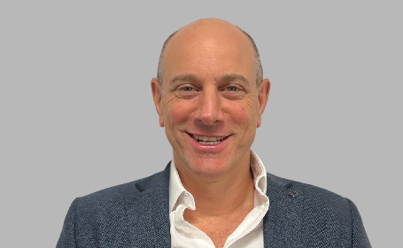 Portrait of Dr Colin Bernstein , Consultant Paediatrician