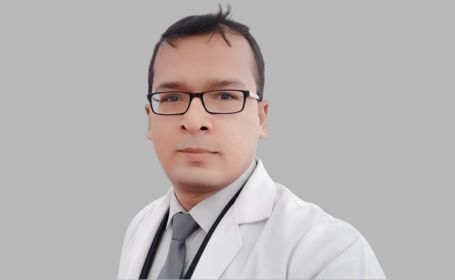 Portrait of Dr Sanjoy Chowdhury , Consultant Cardiologist and Electrophysiologist