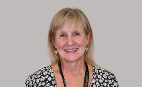 Portrait of Dr Susan Hotchkies , Consultant Gynaecologist