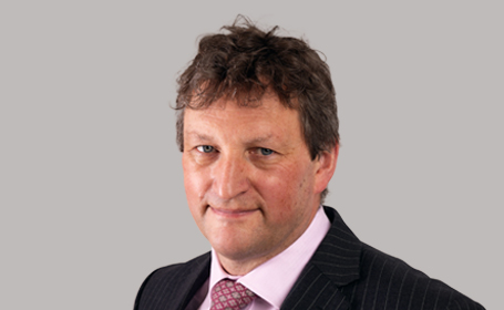 Portrait of Mr Andrew Pickersgill , Consultant Gynaecologist & Obstetrician