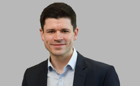 Portrait of Mr Benjamin Baker , Consultant Plastic & Reconstructive Surgeon