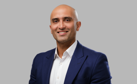 Portrait of Mr Bilal Barkatali , Consultant Specialist Knee Surgeon