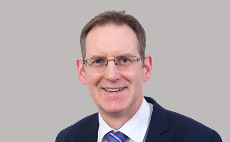 Portrait of Christopher Duff , Consultant Plastic Surgeon