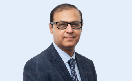 Portrait of Mr Haroon Majeed , Consultant Orthopaedic Foot and Ankle Surgeon