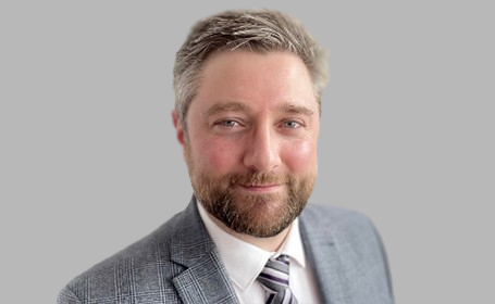 Portrait of Mr James Bedford , Consultant Plastic & Hand Surgeon