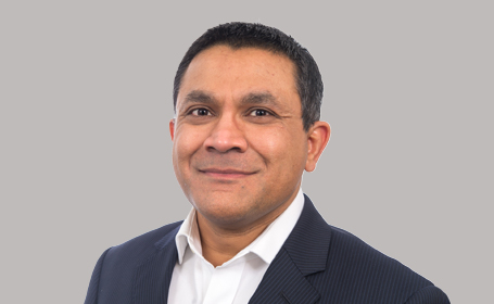 Portrait of Mr Kingshuk Majumder , Consultant in Gynaecology, Reproductive Medicine and Surgery