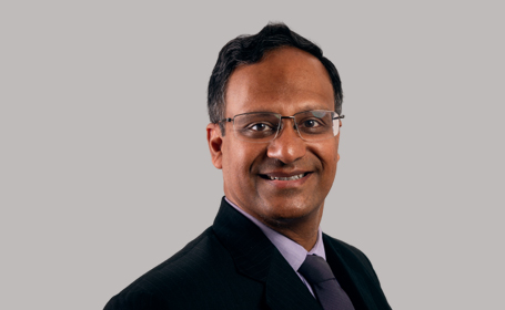 Portrait of Mr Manoj Kulshrestha , Consultant Ophthalmologist