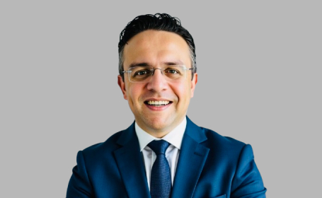 Portrait of Mr Mohamed Elsherbiny , Consultant Gynaecologist 