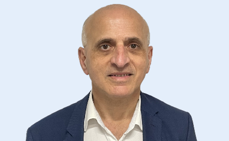 Portrait of Mr Ragheb Hasan , Consultant Cardiothoracic Surgeon