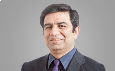Portrait of Mr Rajeev Suneja , Consultant Orthopaedic Foot and Ankle Surgeon