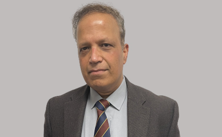 Portrait of Mr Rakesh Dalal , Consultant Orthopaedic Surgeon
