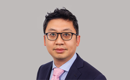 Portrait of Mr Vincent Tang , Consultant Urologist
