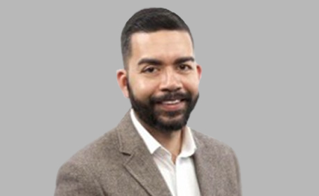 Portrait of Dr Vivek Misra , Consultant Clinical Oncologist