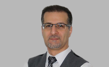 Portrait of Mr Wesam Aleid , Consultant Oral, Maxillofacial and Facial Plastic surgeon.