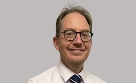 Portrait of Prof Simon Williams , Consultant Cardiologist