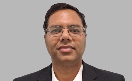 Portrait of Arun Khanna , Consultant Respiratory Physician