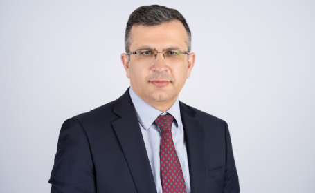 Portrait of Mr Bassam Alchi , Consultant Nephrologist