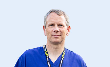 Portrait of Mr Jonathan Bird , Consultant Orthopaedic Surgeon