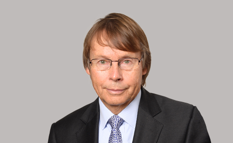 Portrait of Prof Bruce Kidd , Consultant Rheumatologist