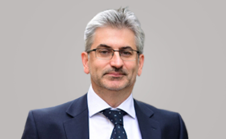 Portrait of Dr Albert Power , Consultant Nephrologist