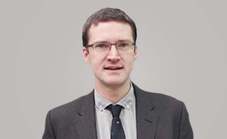 Portrait of Mr Jamie McKenzie , Consultant Trauma & Orthopaedic Surgeon
