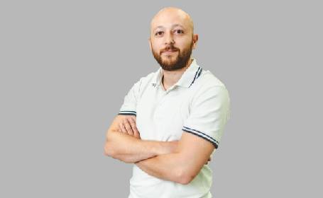 Portrait of Mr Matt Edwards , Physiotherapist
