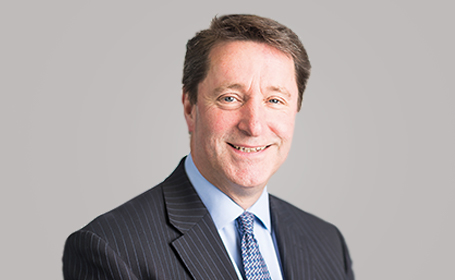 Portrait of Mr Matthew Burwell , Consultant Orthopaedic Surgeon