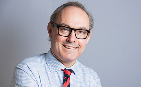 Portrait of Mr Otto von Arx , Consultant Orthopaedic Spinal Surgeon