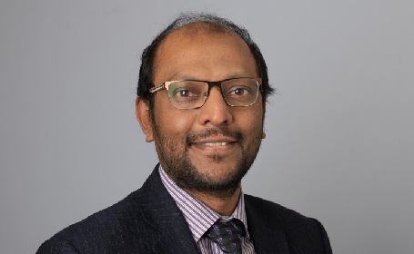 Portrait of Dr Muthiah Sivaramalingam , Consultant Clinical Oncologist
