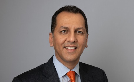 Portrait of Mr Randeep Mohil , Consultant Orthopaedic Surgeon