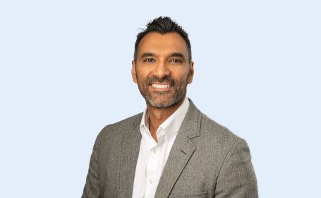 Portrait of Mr Saif Hadi , Consultant Shoulder & Elbow Surgeon