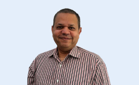 Portrait of Mr Nadir Ali , Consultant Plastic Surgeon