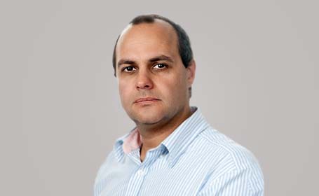 Portrait of Dr Jason Williams , Consultant Dermatologist