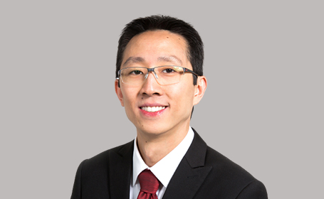 Portrait of Mr Kian Tan , Consultant Plastic Surgeon