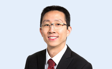 Portrait of Mr Kian Tan , Consultant Plastic Surgeon