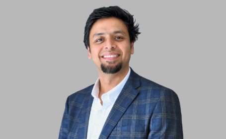 Portrait of Dr Mehran Javeed , Older Adult Consultant Psychiatrist​