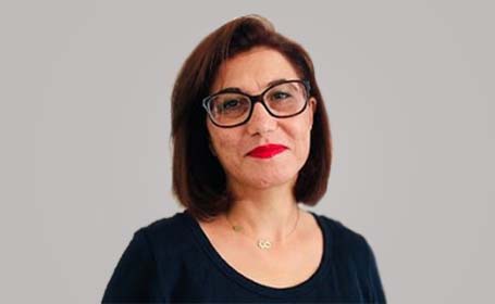 Portrait of Dr Shatha Attarbashi , Consultant Gynaecologist