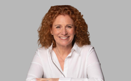 Portrait of Dr Julie Hall , Private GP specialising in Menopause Management
