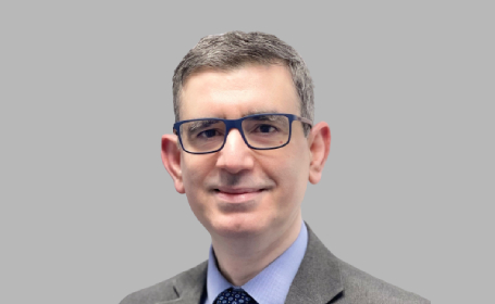 Portrait of Professor Vikas Malik , ENT Consultant